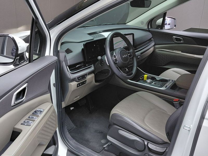 2024 Kia Carnival Gasoline 9-Seater Prestige photo 10