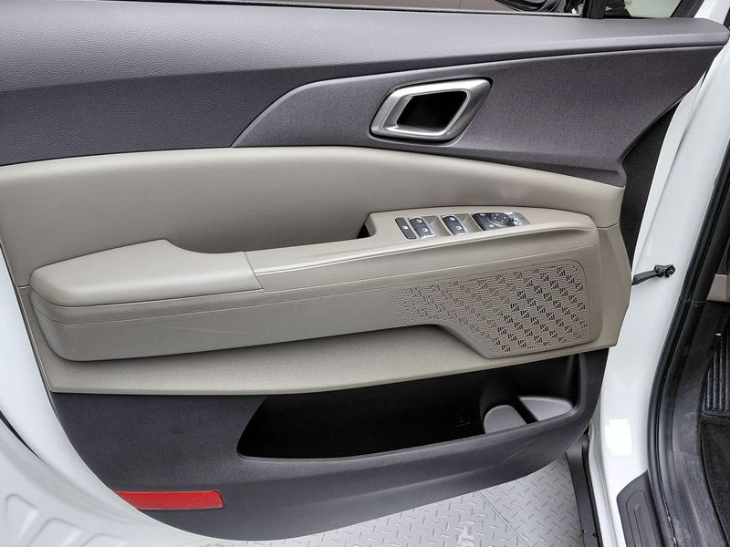 2024 Kia Carnival Gasoline 9-Seater Prestige photo 24
