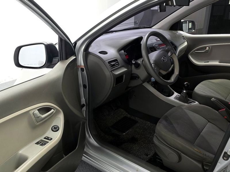 2015 Kia Morning VAN Deluxe photo 10