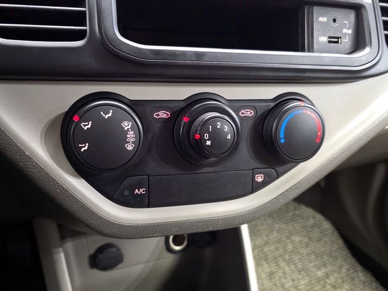 2015 Kia Morning VAN Deluxe photo 15