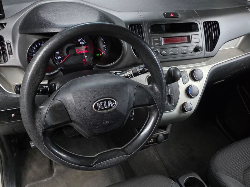 2016 Kia Ray VAN Deluxe photo 13
