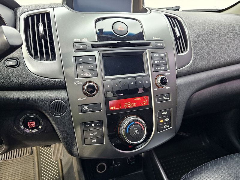 2012 Kia 포르테 1.6 GDI Luxury ECO Plus photo 13