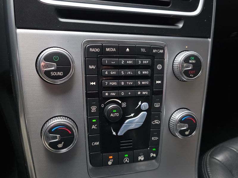 2017 Volvo V60 D3 1st photo 17
