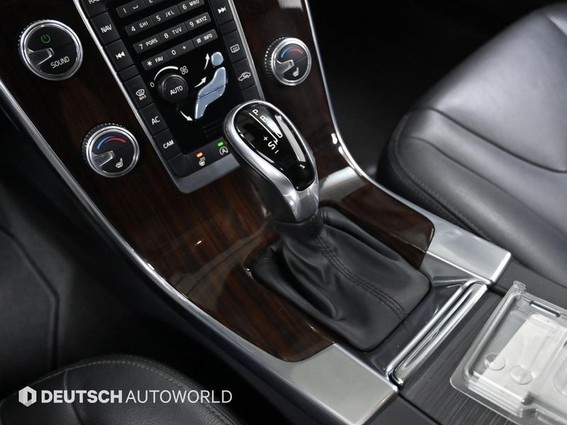 2018 Volvo V60 D4 1st photo 9