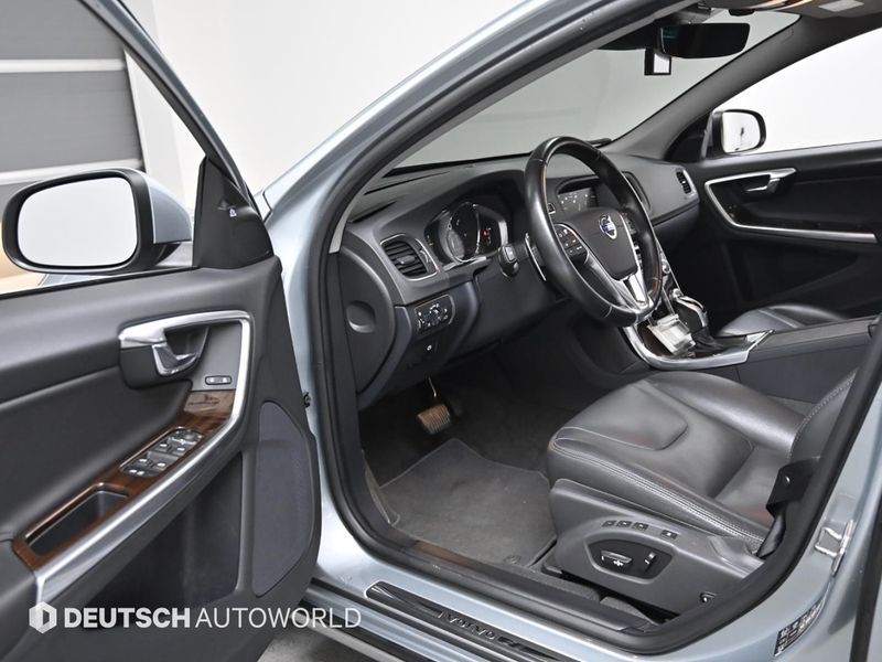 2018 Volvo V60 D4 1st photo 11