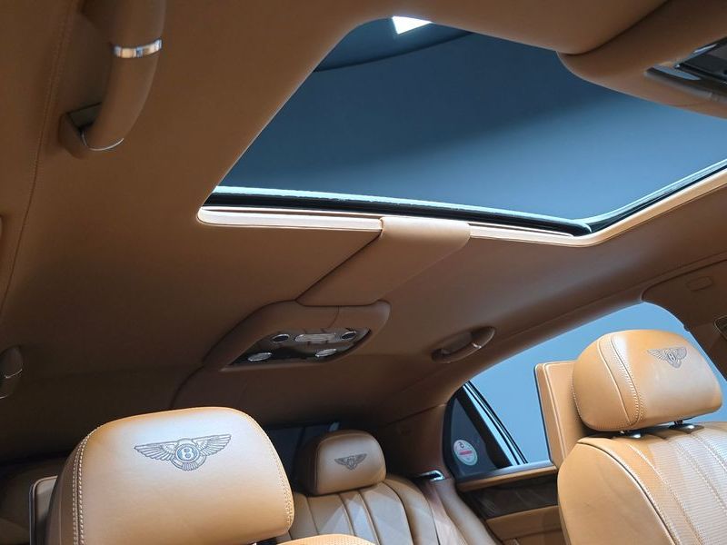 2014 Bentley Flying Spur 6.0 photo 19