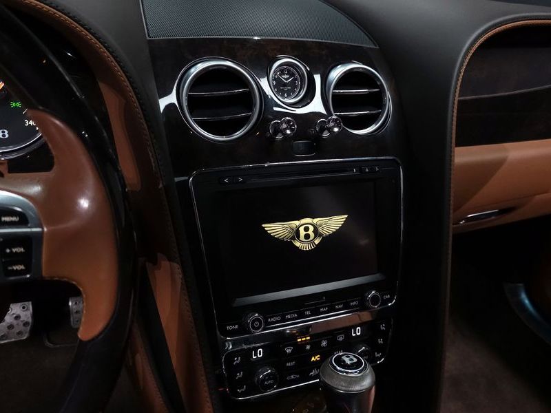 2016 Bentley Flying Spur 4.0 photo 15