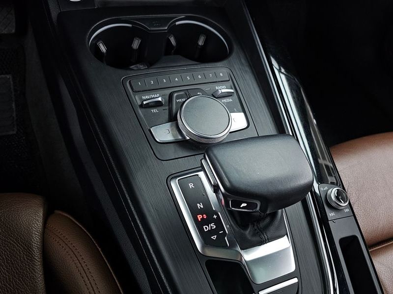 2019 Audi A5 45 TFSI Quattro Premium Sportback photo 9