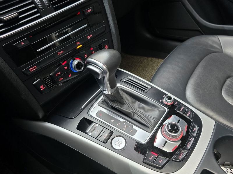 2015 Audi A4 30 TDI Dynamic B8 photo 9
