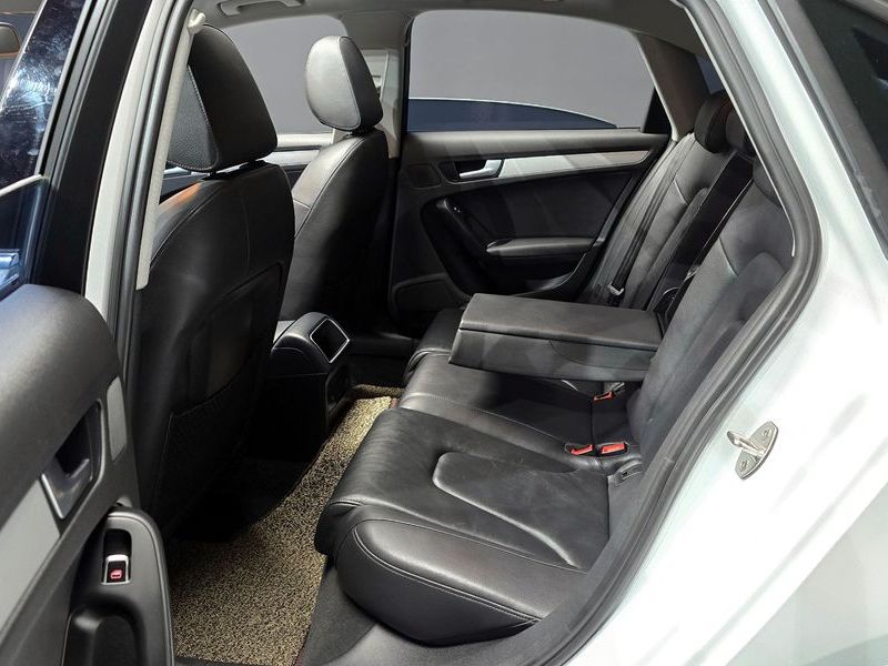 2015 Audi A4 30 TDI Dynamic B8 photo 13