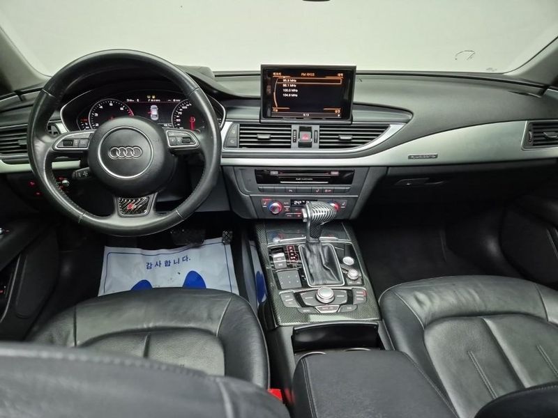 2012 Audi A7 3.0 TFSI Quattro Entry 4G photo 7