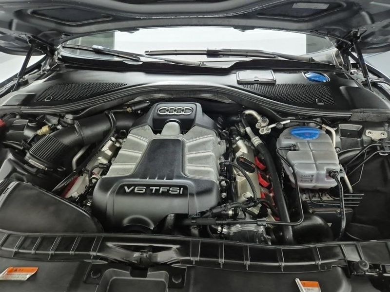2012 Audi A7 3.0 TFSI Quattro Entry 4G photo 17