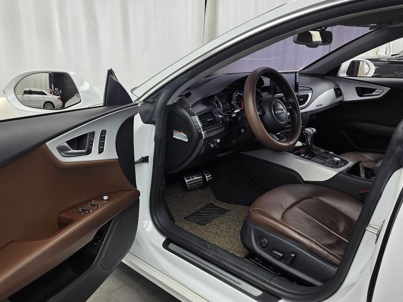 2013 Audi A7 3.0 TFSI Quattro Entry 4G photo 10