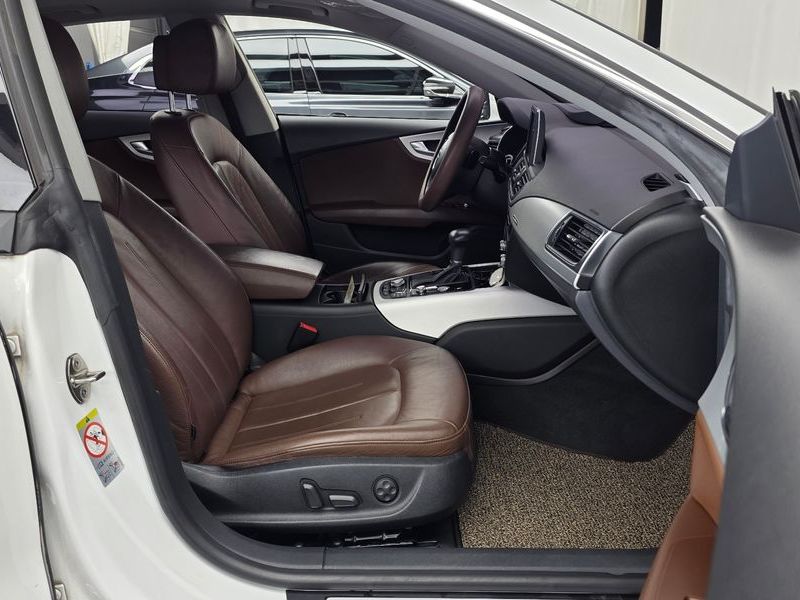 2013 Audi A7 3.0 TFSI Quattro Entry 4G photo 11