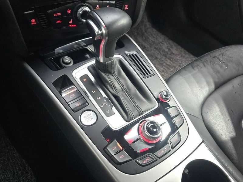 2014 Audi A4 2.0 TDI dynamic B8 photo 9