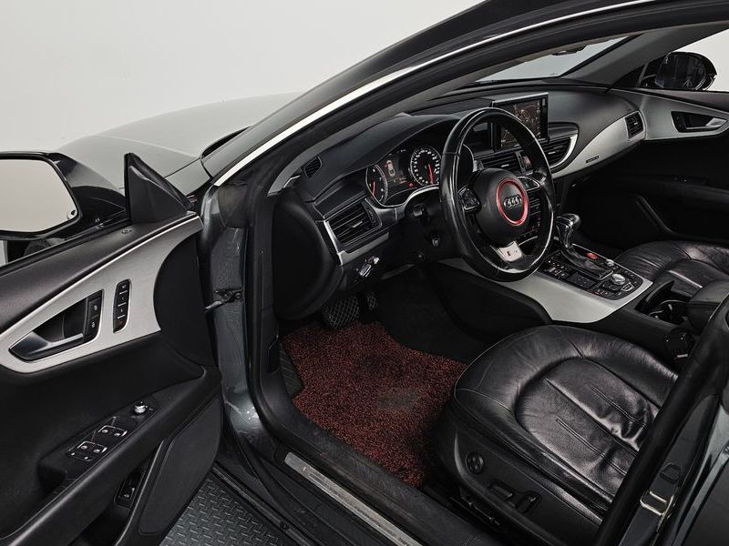 2012 Audi A7 3.0 TFSI Quattro Entry 4G photo 10