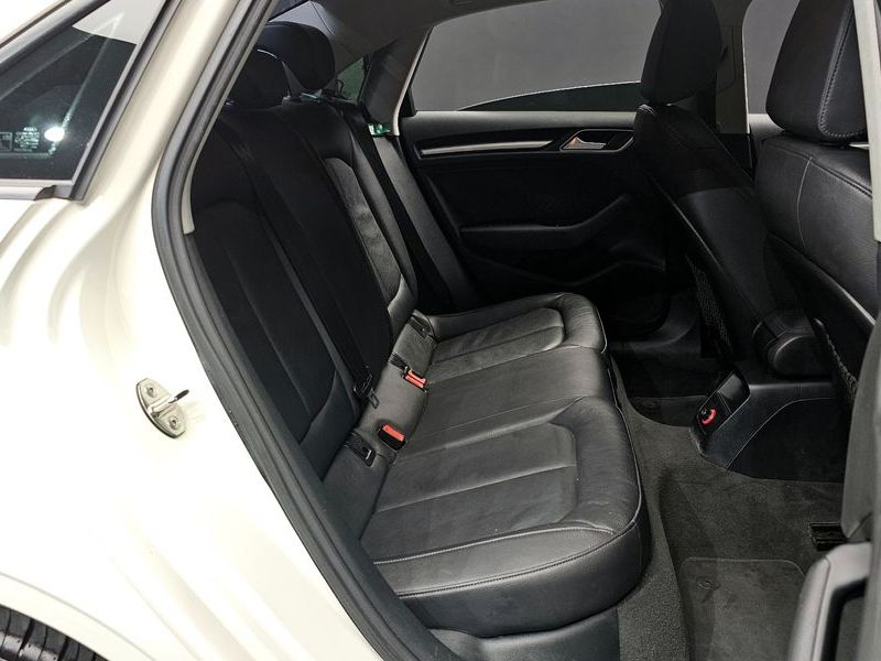 2015 Audi A3 25 TDI Dynamic 8V photo 12