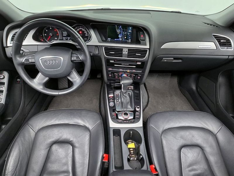 2013 Audi A4 2.0 TDI Quattro Dynamic B8 photo 7