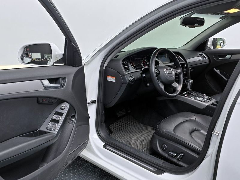 2013 Audi A4 2.0 TDI Quattro Dynamic B8 photo 11