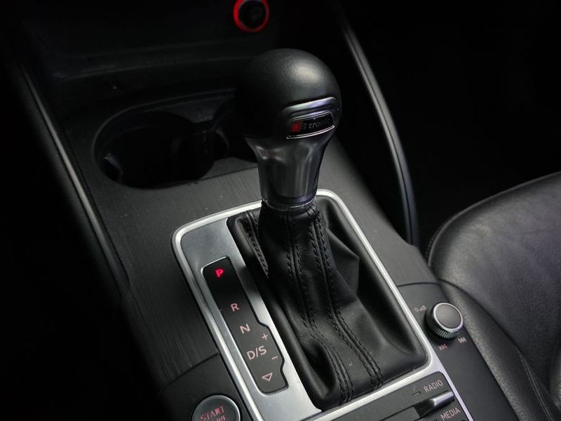 2014 Audi A3 2.0 TDI Dynamic 8V photo 9