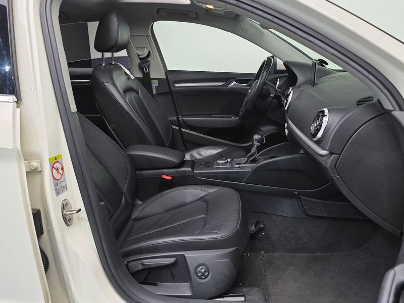 2014 Audi A3 2.0 TDI Dynamic 8V photo 11