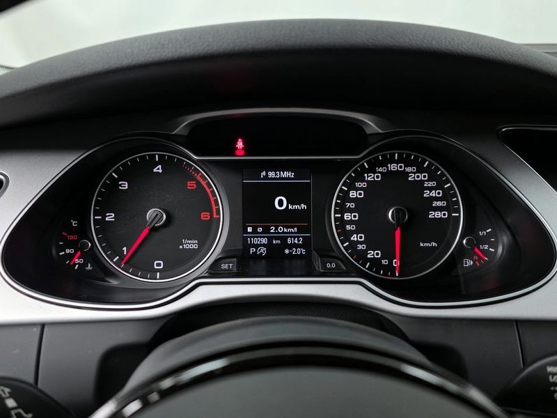 2015 Audi A4 35 TDI Quattro Dynamic B8 photo 8