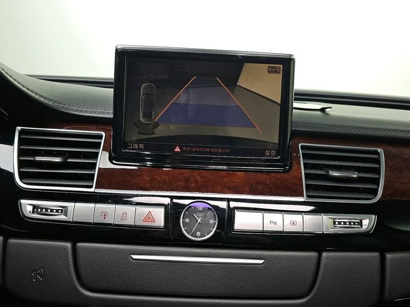 2012 Audi A8 4.2 FSI Quattro LWB D4 photo 16