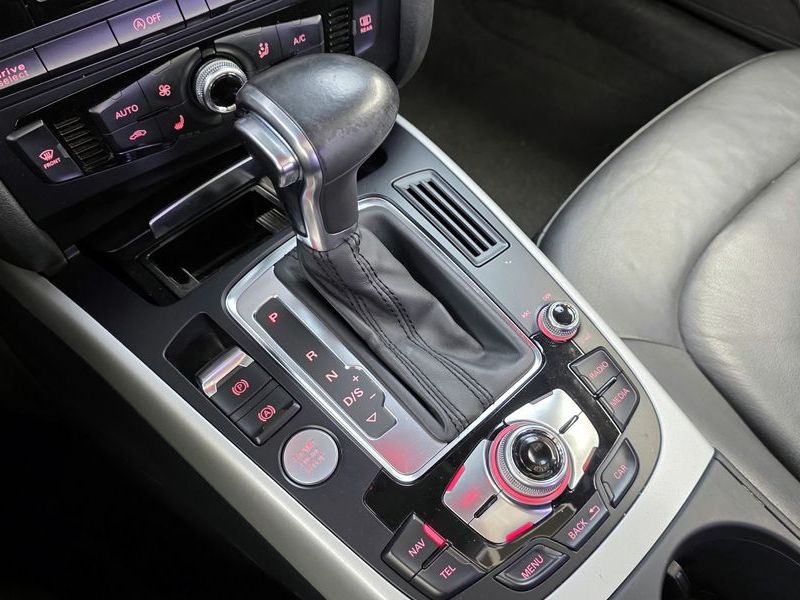2015 Audi A4 30 TDI Dynamic B8 photo 9