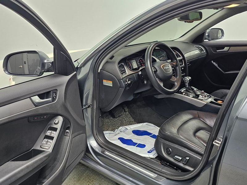 2014 Audi A4 2.0 TFSI Quattro Dynamic B8 photo 10