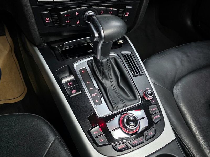 2015 Audi A4 30 TDI B8 photo 9