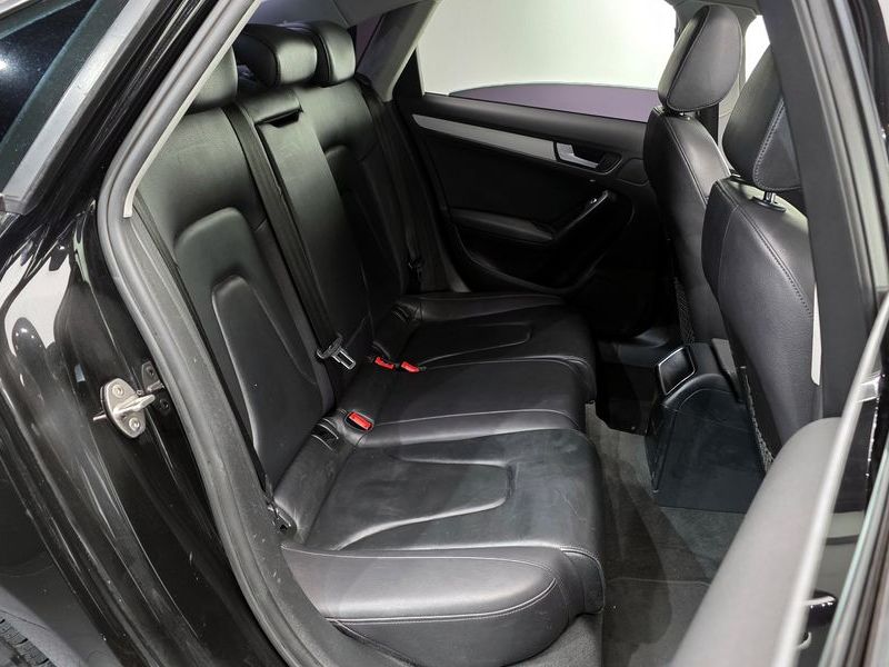 2015 Audi A4 30 TDI B8 photo 12
