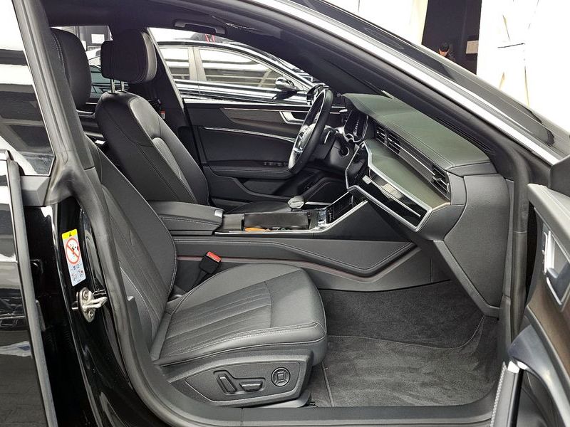 2023 Audi A7 45 TDI Quattro Premium photo 11