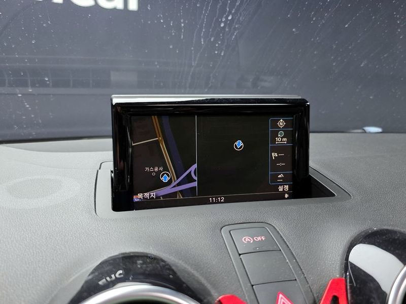 2015 Audi A1 30 TDI Design Edition Sporback photo 14