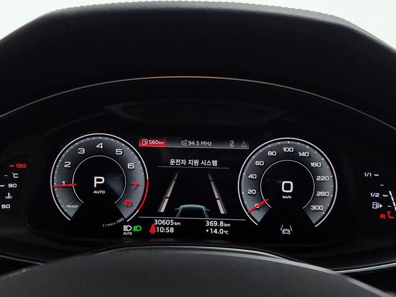 2022 Audi A6 45 TFSI Quattro Premium photo 8
