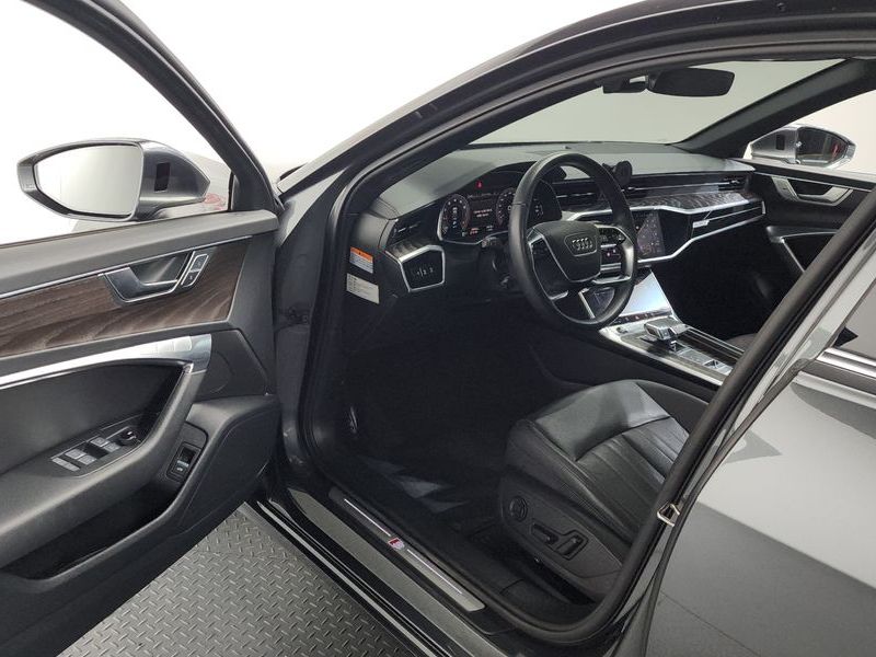 2022 Audi A6 45 TFSI Quattro Premium photo 10
