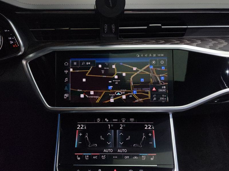 2022 Audi A6 45 TFSI Quattro Premium photo 12