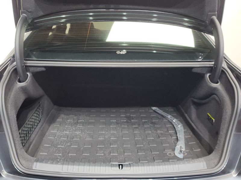 2022 Audi A6 45 TFSI Quattro Premium photo 18