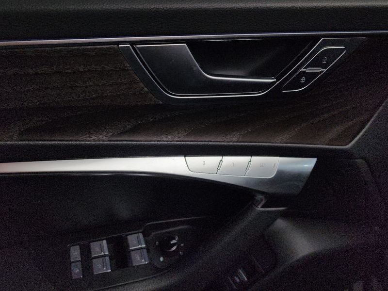 2022 Audi A6 45 TFSI Quattro Premium photo 19