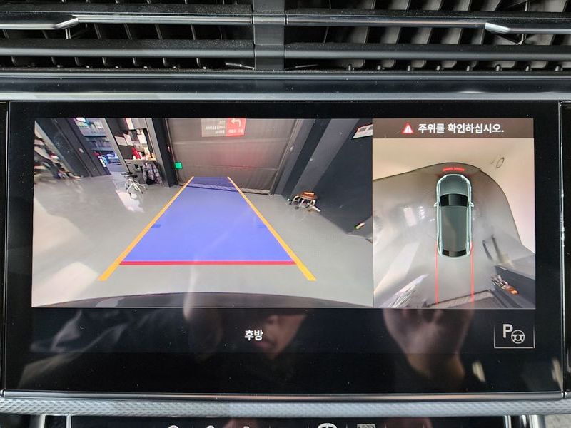 2021 Audi Q8 45 TDI Quattro Premium photo 15