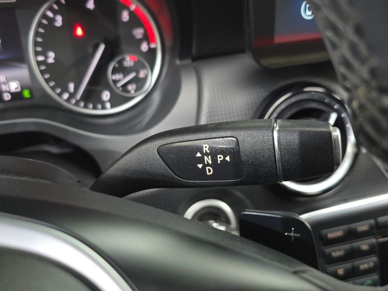 2014 Mercedes-Benz A-Class A200 CDI Style photo 9