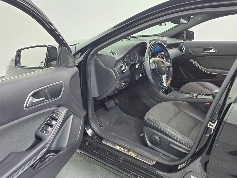 2014 Mercedes-Benz A-Class A200 CDI Style photo 10