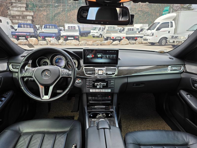 2014 Mercedes-Benz E-Class E220 CDI Avantgarde photo 10