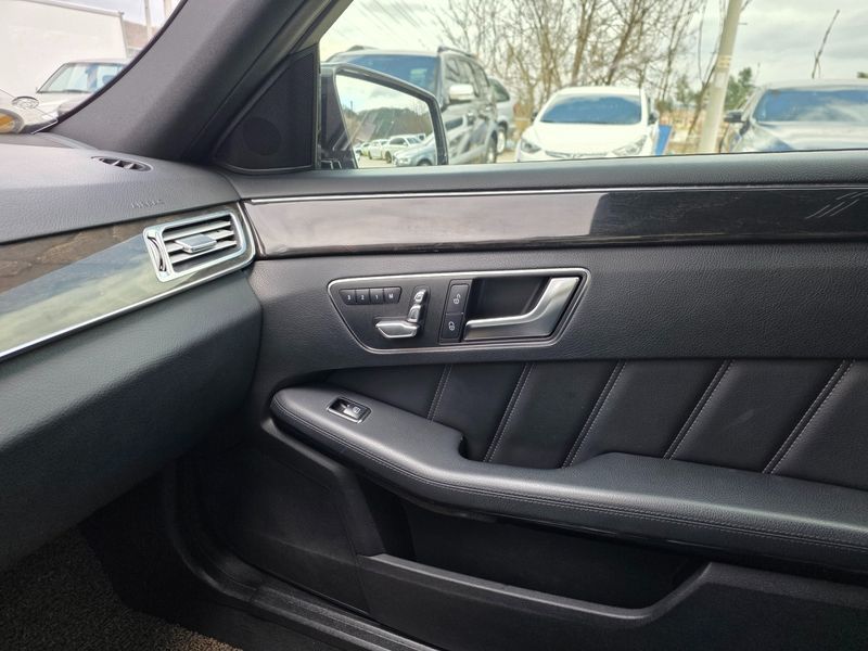 2014 Mercedes-Benz E-Class E220 CDI Avantgarde photo 14