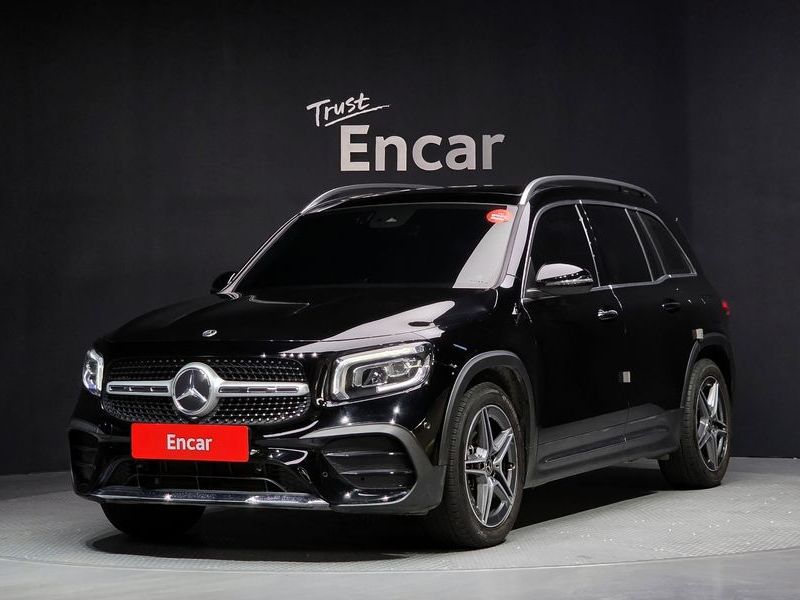 2021 Mercedes-Benz B-Class GLB250 4MATIC photo 1