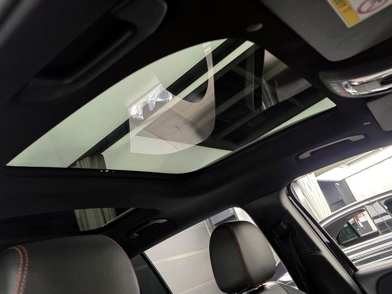 2021 Mercedes-Benz B-Class GLB250 4MATIC photo 17