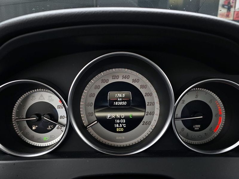 2013 Mercedes-Benz C-Class C220 CDI AVANTGARDE photo 8