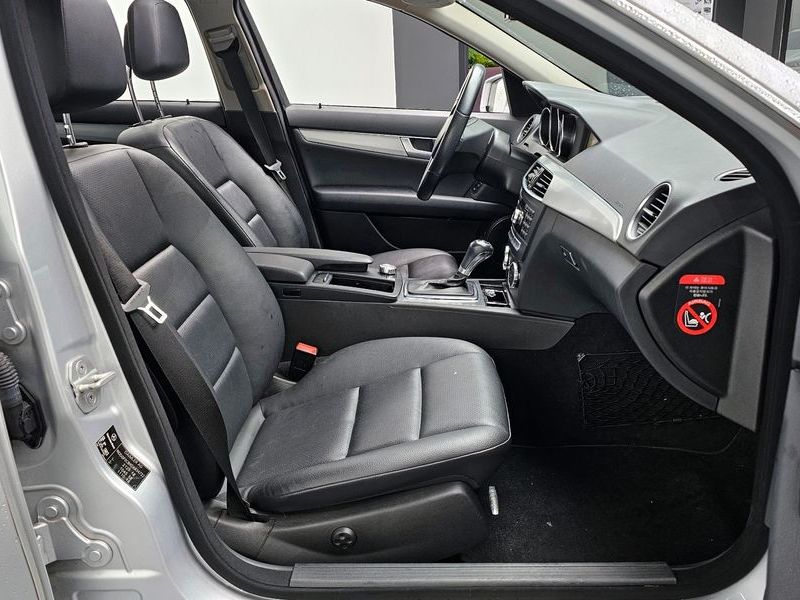 2013 Mercedes-Benz C-Class C220 CDI AVANTGARDE photo 11