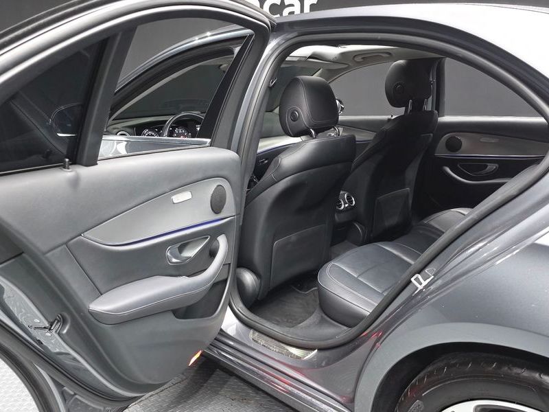 2019 Mercedes-Benz E-Class E300 Avantgarde photo 26