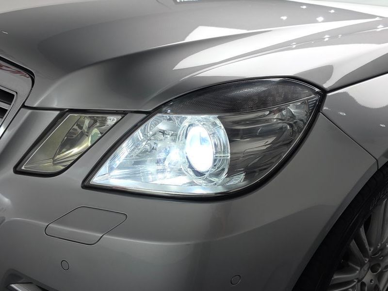 2012 Mercedes-Benz E-Class E300 Elegance photo 22