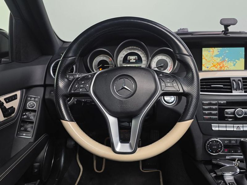 2013 Mercedes-Benz C-Class C200 CGI Avantgarde Style Package photo 13